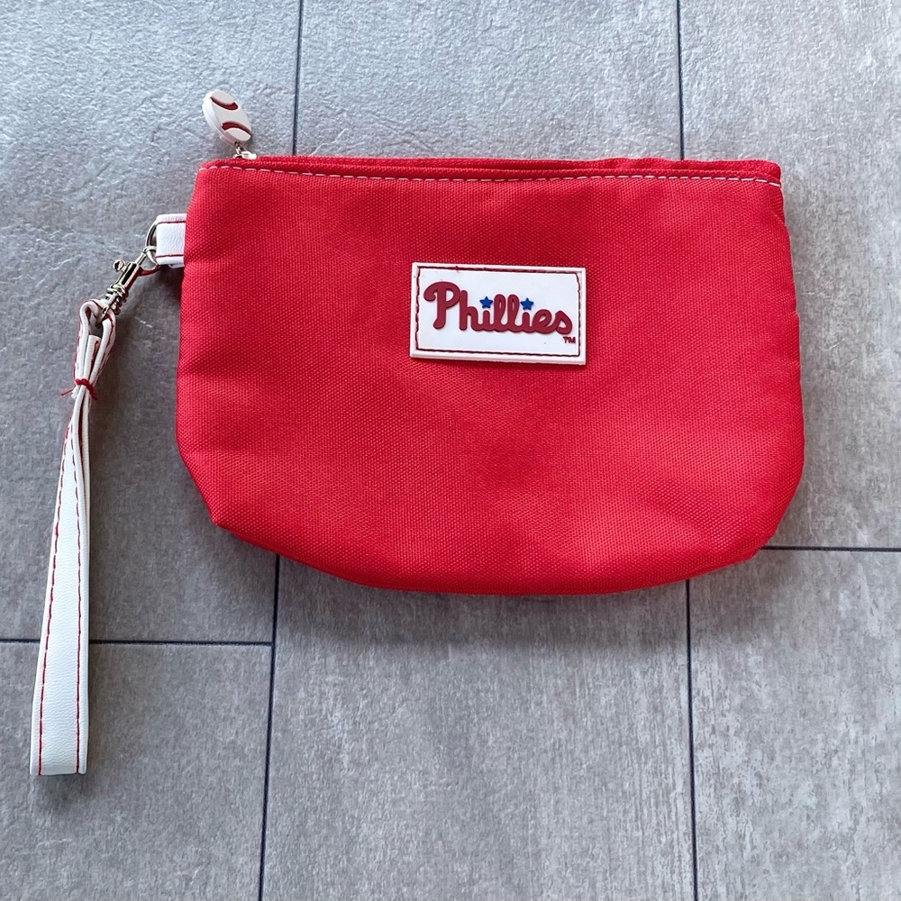 Philadelphia Phillies Wristlet from 2015